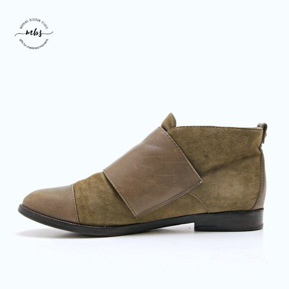 Vince Camino Signature Vi Tallon Double Monk Strap Leather Booties - Picture 7 of 14